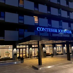 & Contessa Jolanda Italy
