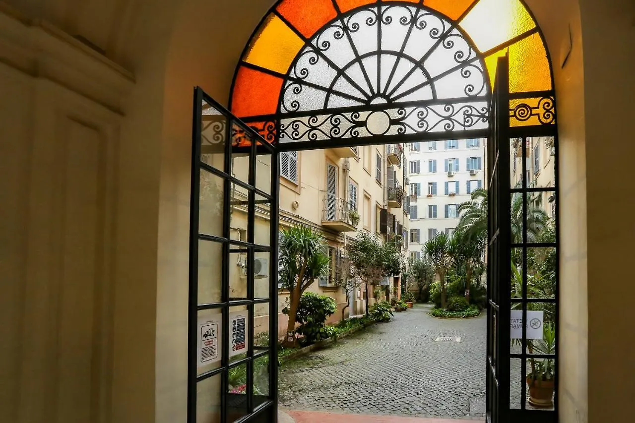 Lydka Domus Hotel Rome