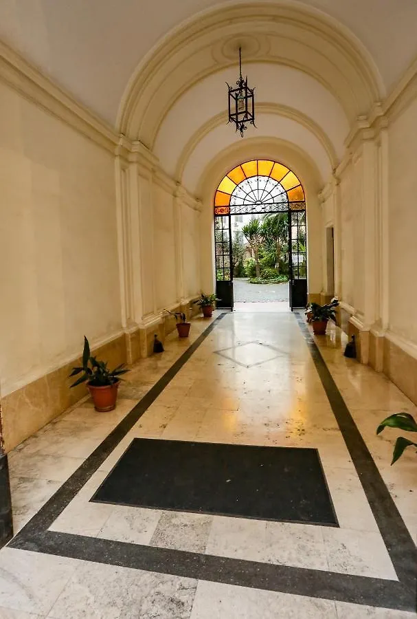 Lydka Domus Hotel Rome